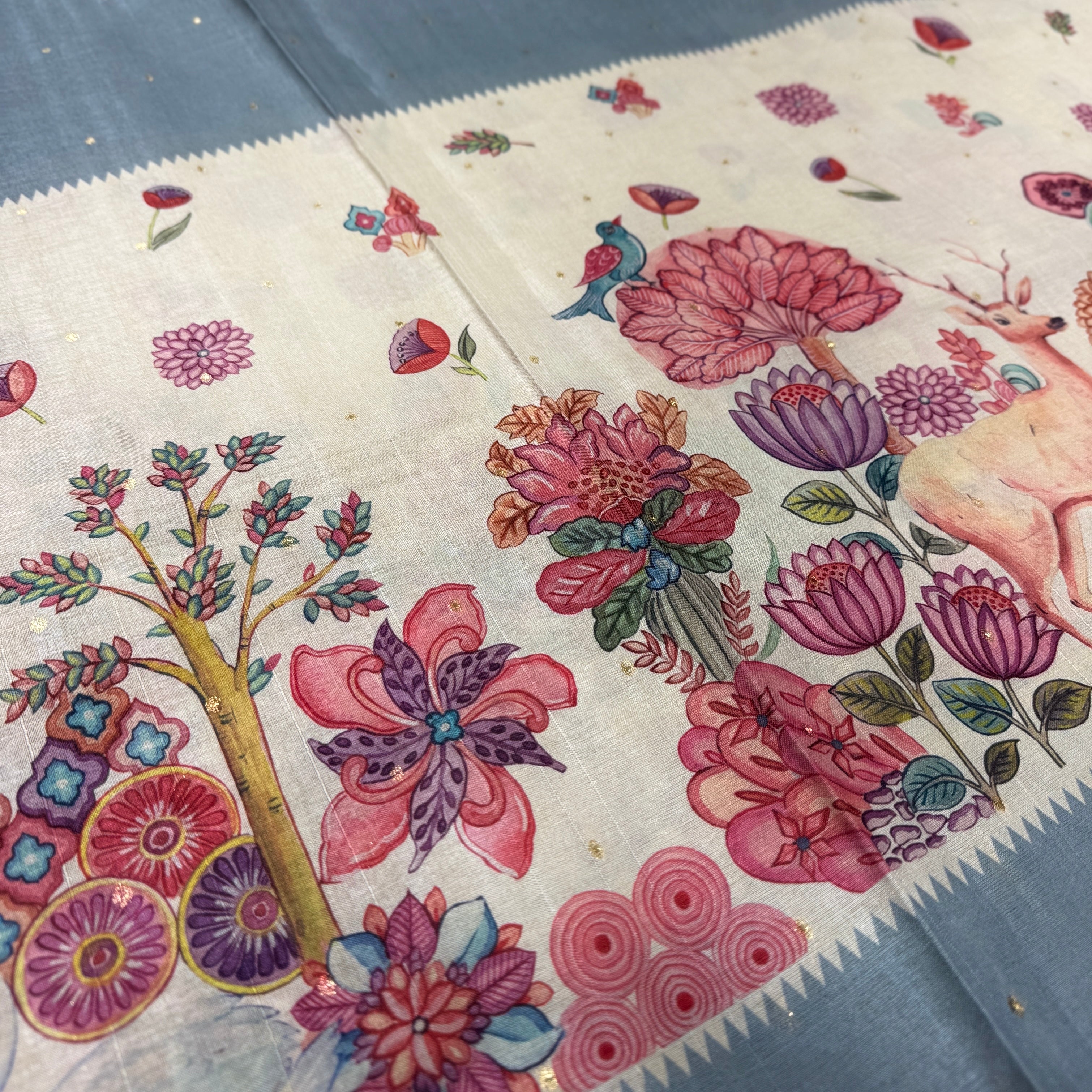 Tussar Saree Centre Print